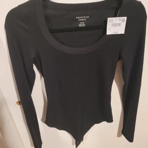 American Eagle Outfitters Black Long-Sleeve Scoop Neck Bodysuit (Tag Attached) - Picture 2 of 4